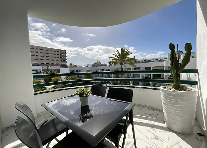 Apartment Dream Americas Iconic Pearl